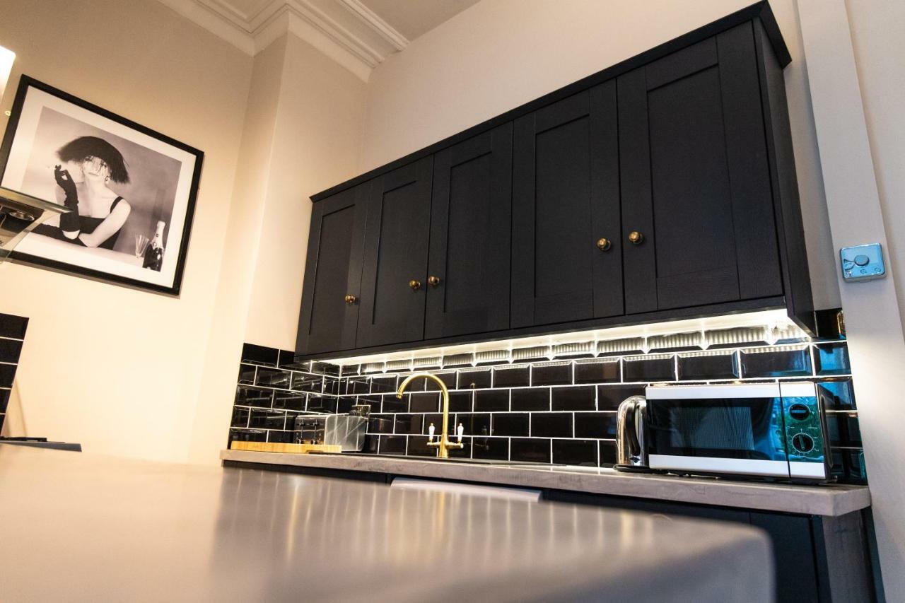 Court House Apartment Cheltenham Esterno foto
