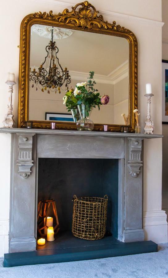 Court House Apartment Cheltenham Esterno foto