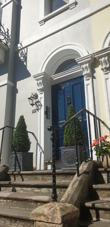 Court House Apartment Cheltenham Esterno foto